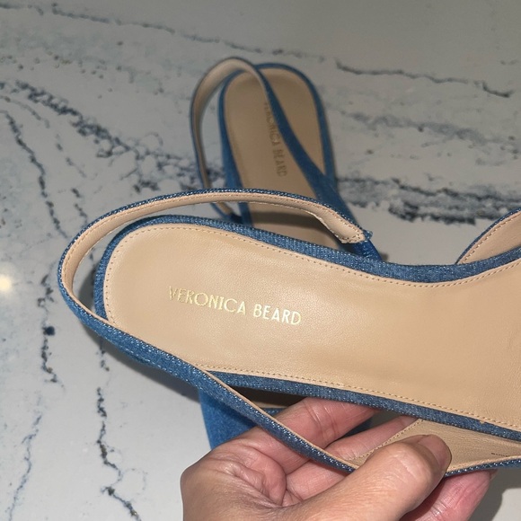 Veronica Beard Cecile Half d'Orsay Slingback Pump
Chic Denim Slingback White Cap - Picture 6 of 9